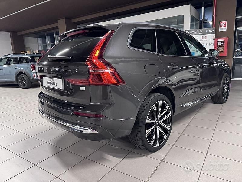 Usata Volvo XC60 Inscription 349 CV (256 kW) 2021 Grigio SUV