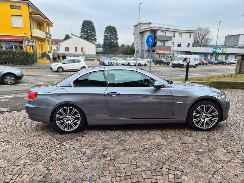 Usata BMW 320 Cabriolet Comfort Edition 170 CV (125 kW) 2008 Grigio Cabrio