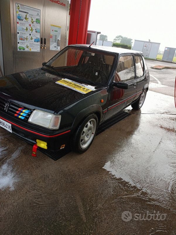Usata 1992 Peugeot 205 GTi | 10.000 € - Immagine 1/4
