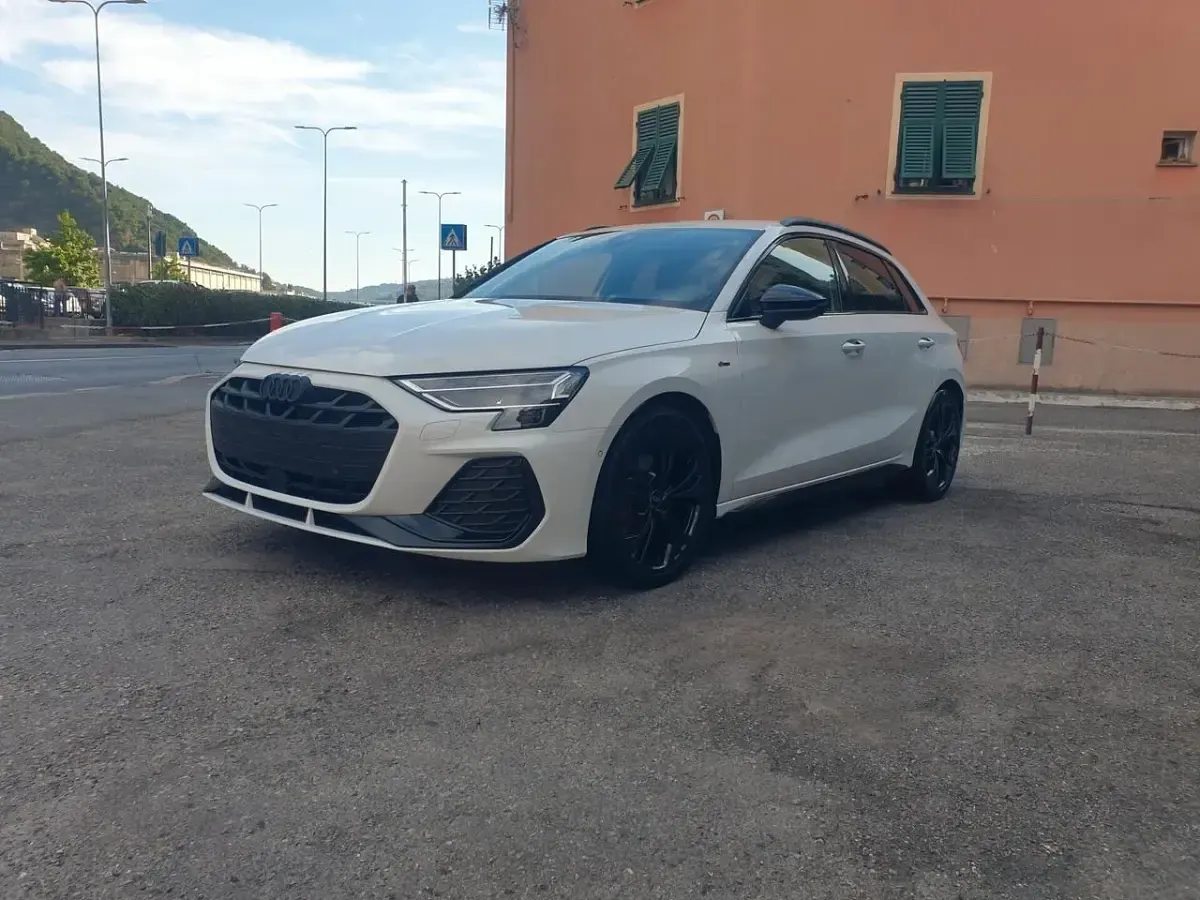 Usata Audi A3 Comfort 149 CV (109 kW) 2024 Bianco Station wagon