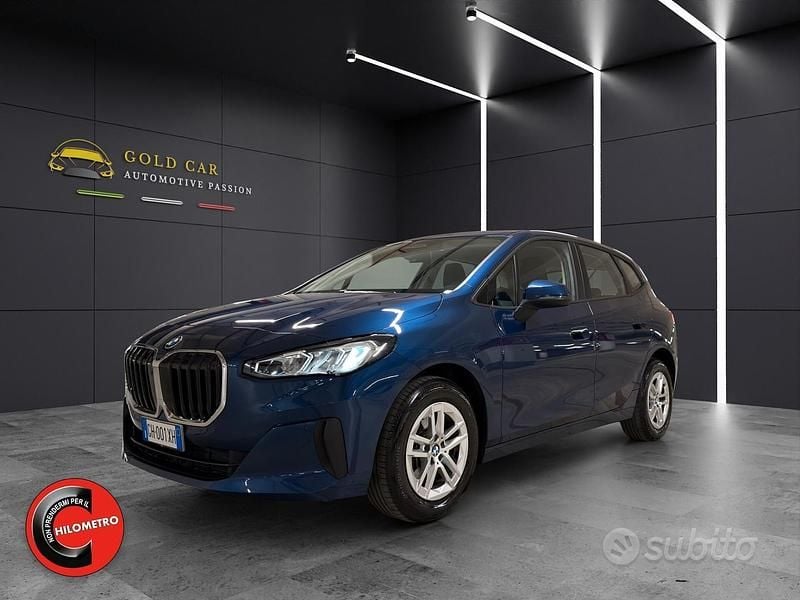 Usata BMW 218 150 CV (110 kW) 2022 Blu Station wagon