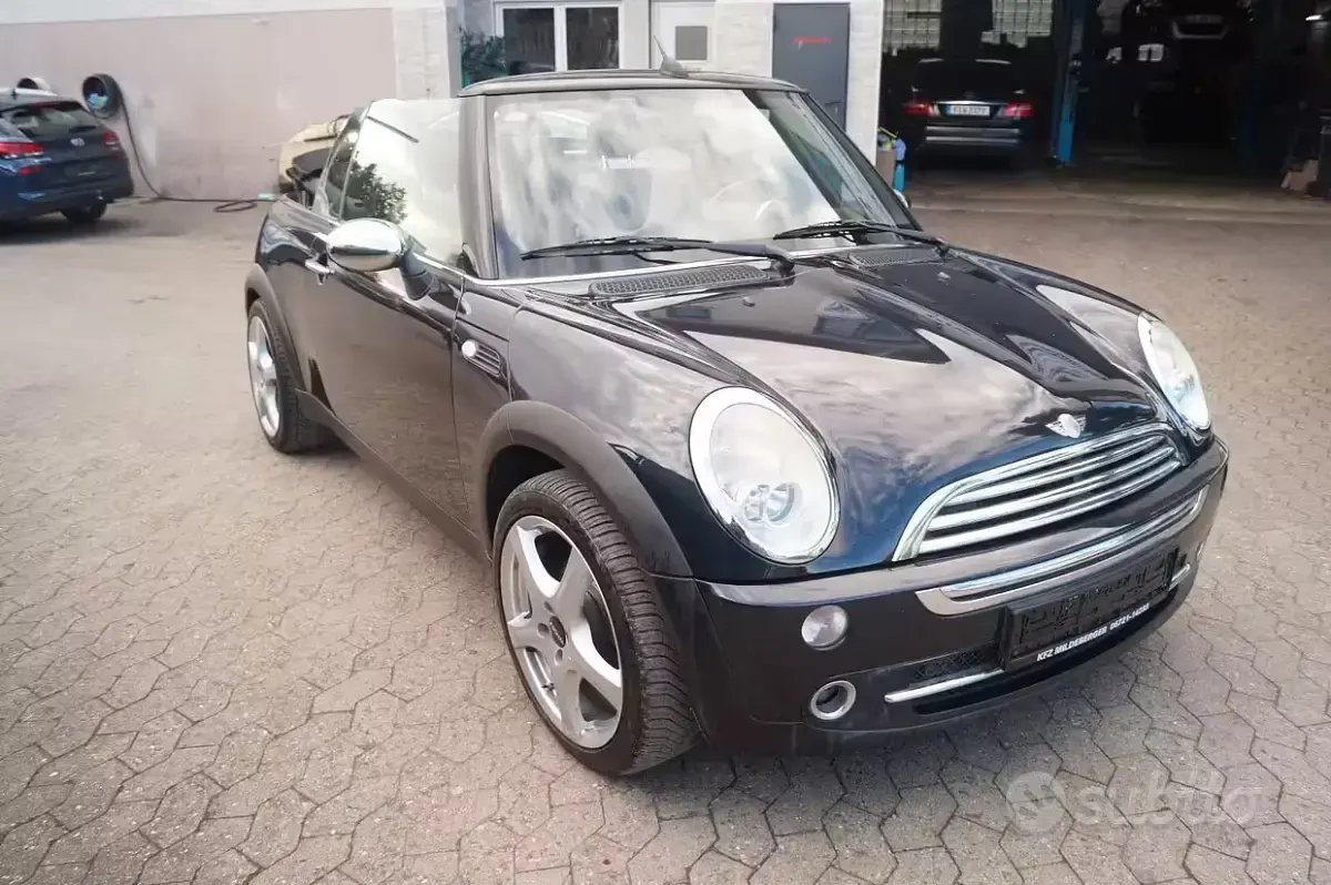 Usata Mini Cooper Cabriolet 116 CV (85 kW) 2007 Cabrio