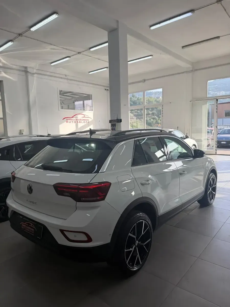 Usata VW T-Roc Style 150 CV (110 kW) 2023 Bianco SUV
