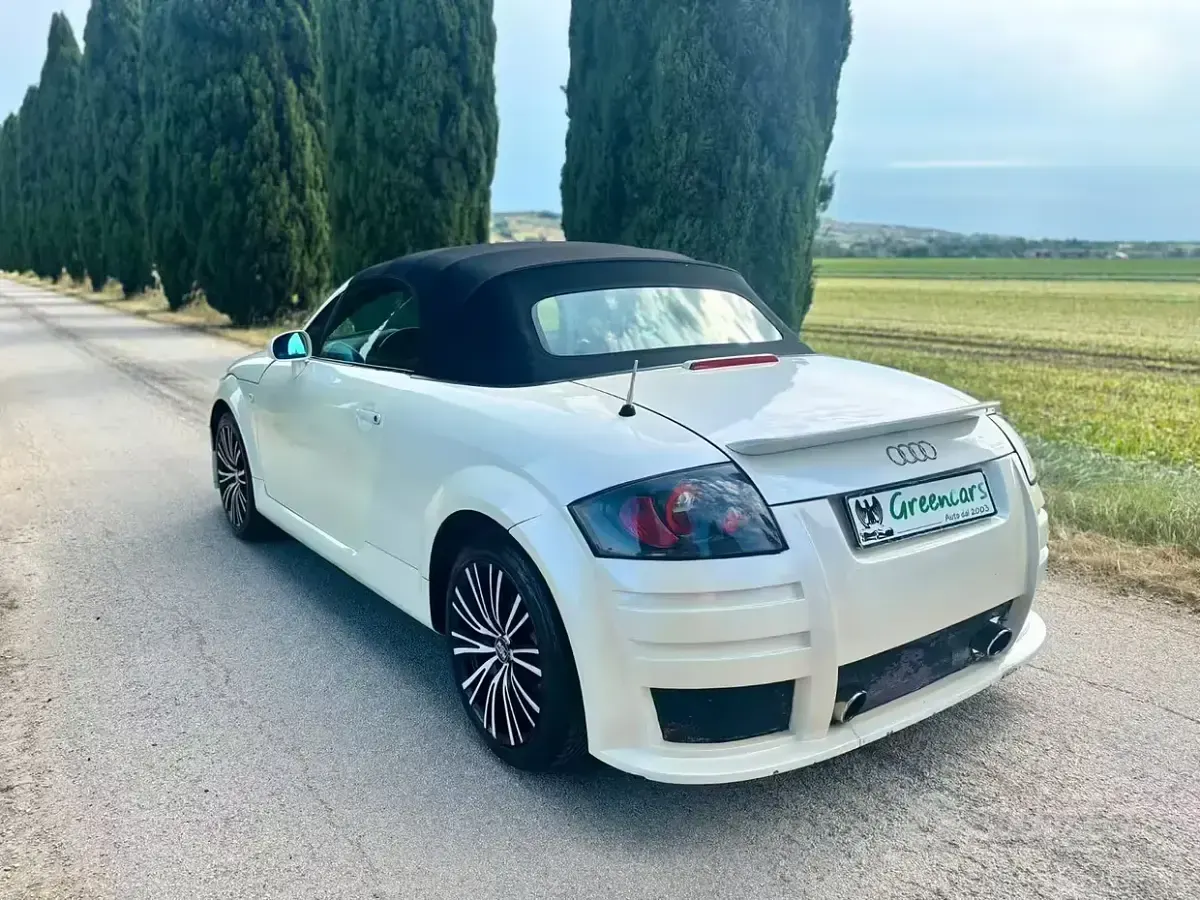Usata Audi TT Roadster 225 CV (165 kW) 2009 Bianco Cabrio
