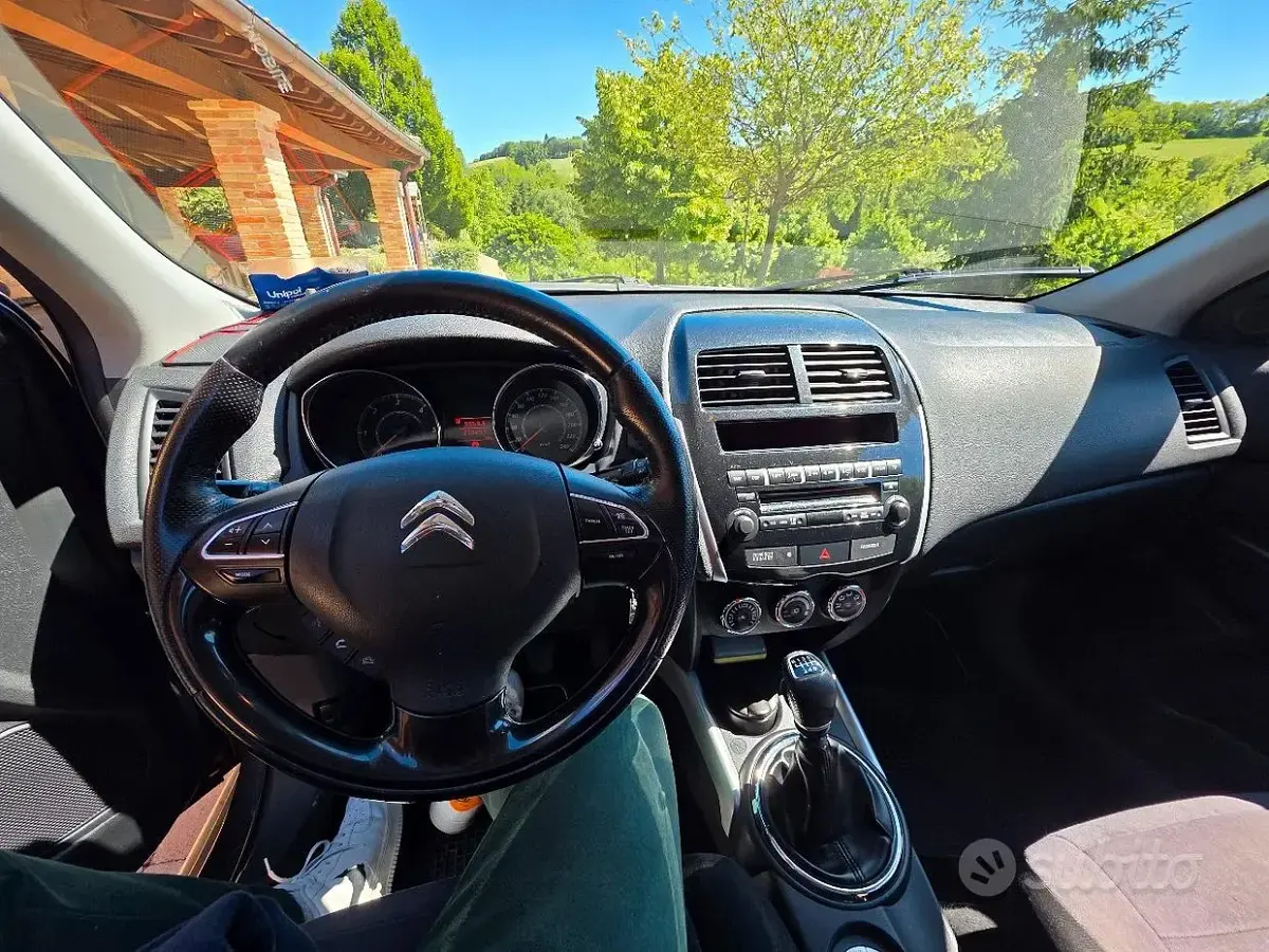 Usata Citroën C4 Aircross 150 CV (110 kW) 2012 Marrone SUV