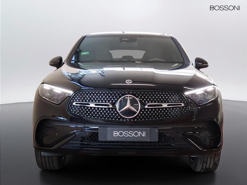 Nuova Mercedes GLC300 AMG Line Premium 333 CV (244 kW) 2026 Nero Coupé