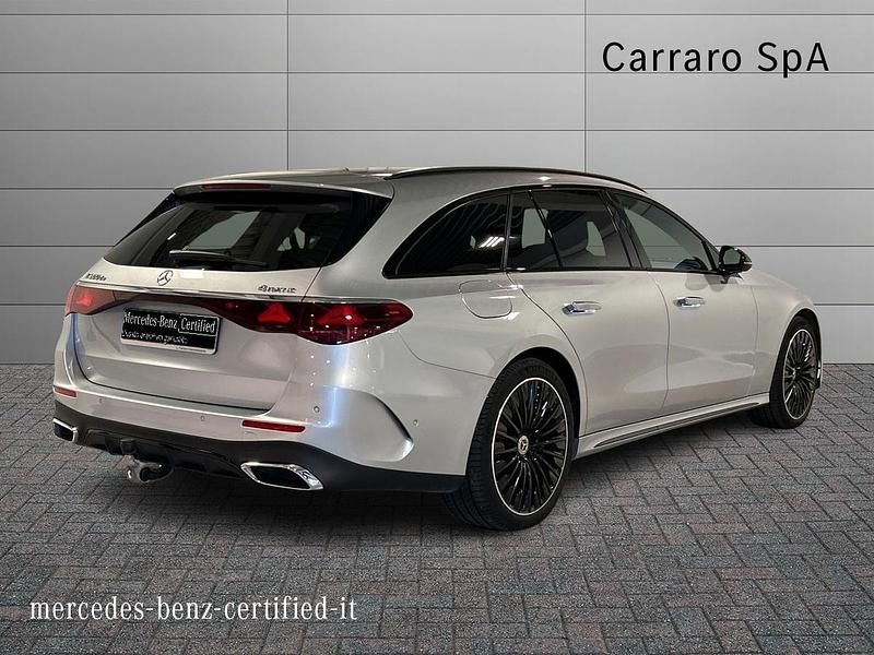 Usata Mercedes 300 Advanced 197 CV (144 kW) 2024 Argento metallizzato Station wagon