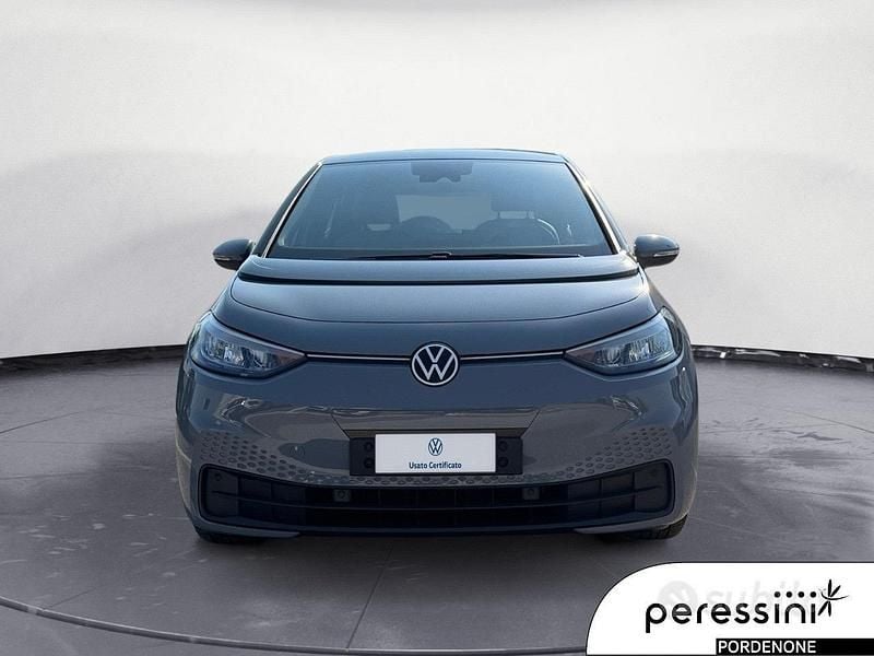 Begagnad VW ID.3 Pro Performance 150 kW (204 HK) 2022 Grå Halvkombi