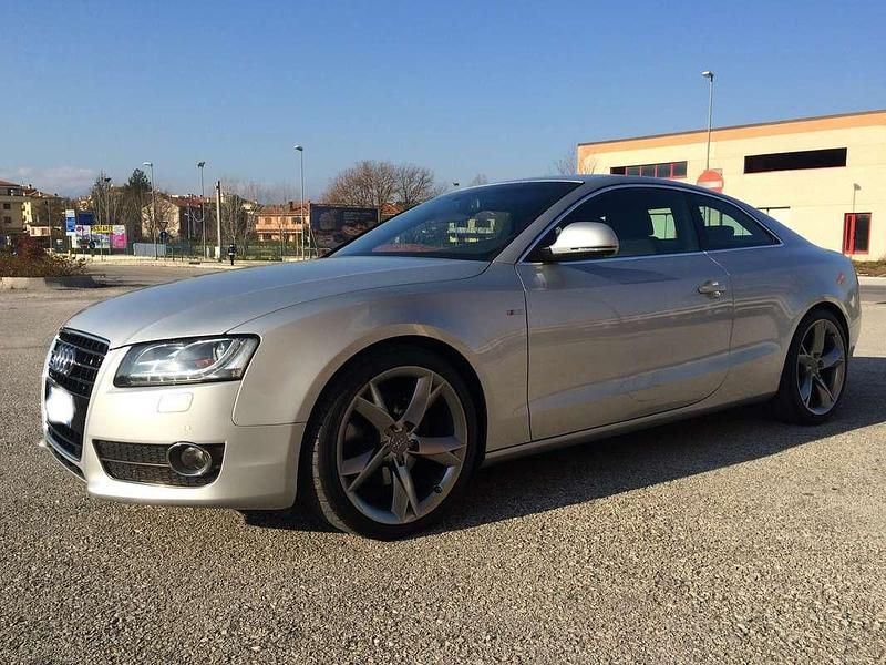 Usata Audi A5 Ambiente 239 CV (175 kW) 2009 Coupé
