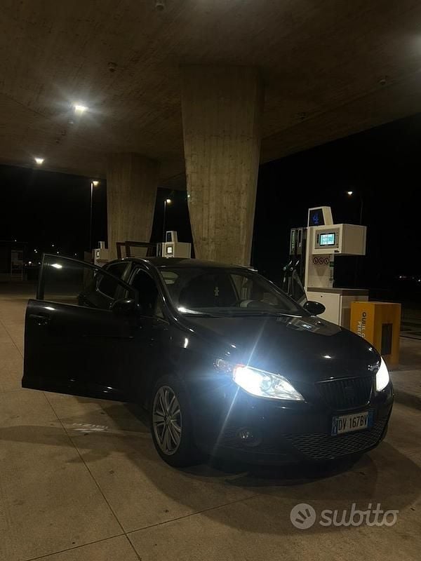 Usata Seat Ibiza 80 CV (58 kW) 2009 Berlina