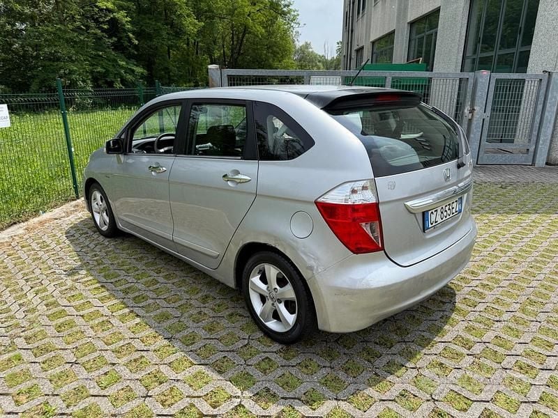 Usata Honda FR-V Executive 140 CV (102 kW) 2006 Grigio Monovolume