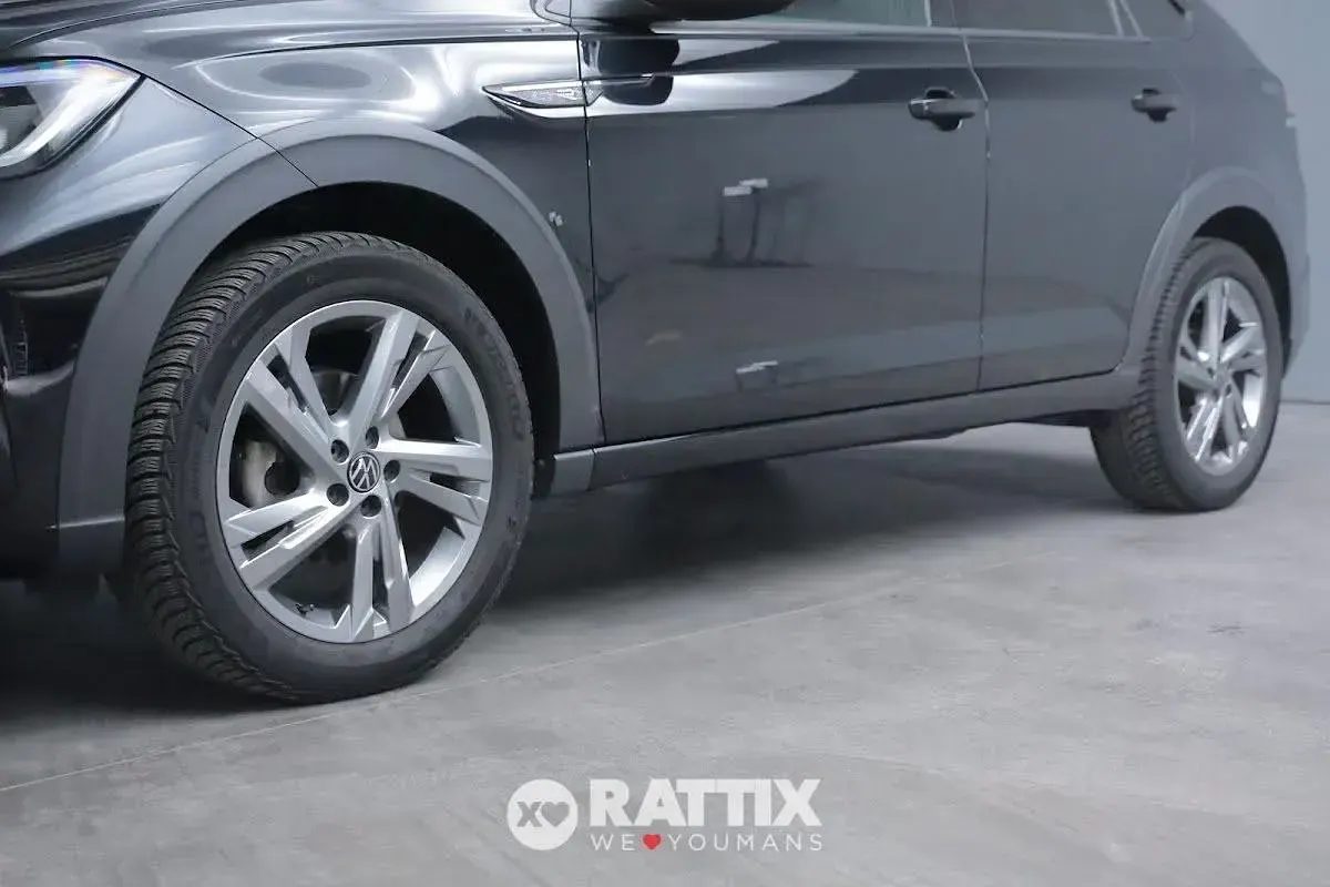 Usata VW Taigo R-line Plus 110 CV (80 kW) 2022 Nero SUV