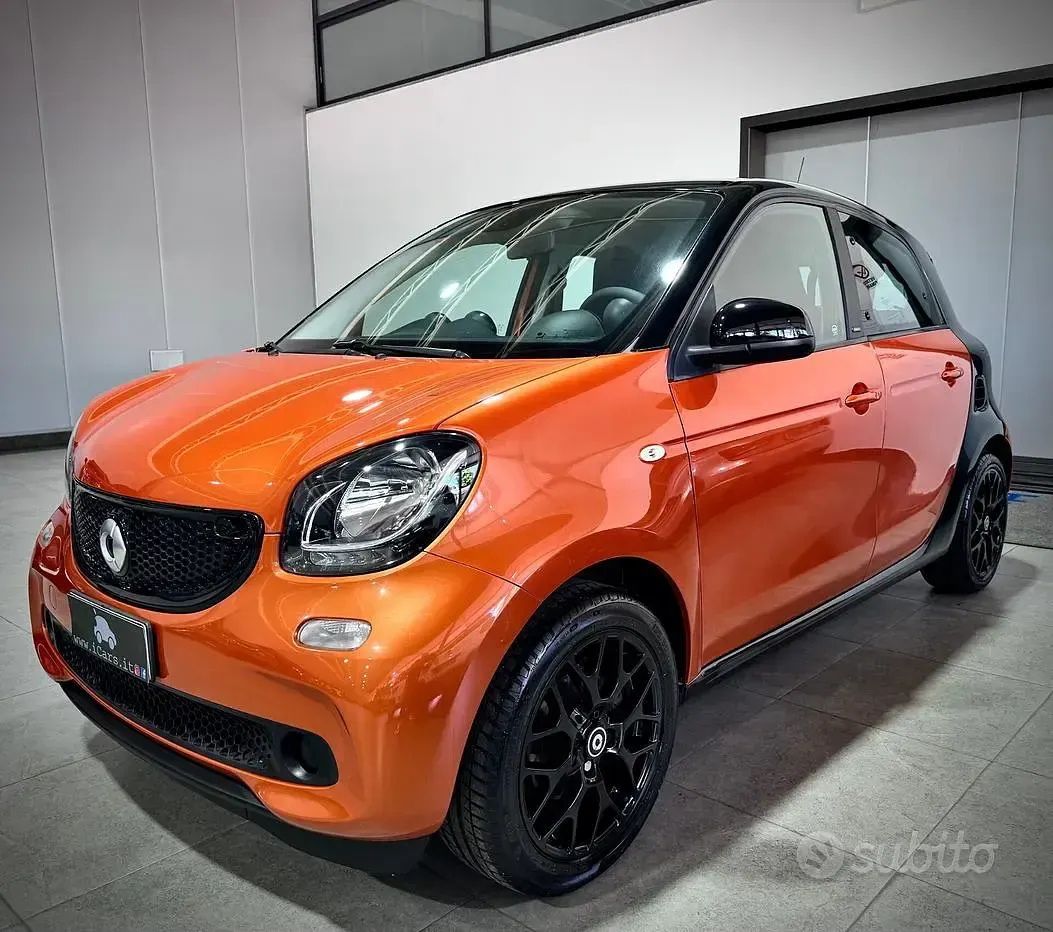 Usata Smart ForFour Passion 90 CV (66 kW) 2018 Arancione Utilitaria