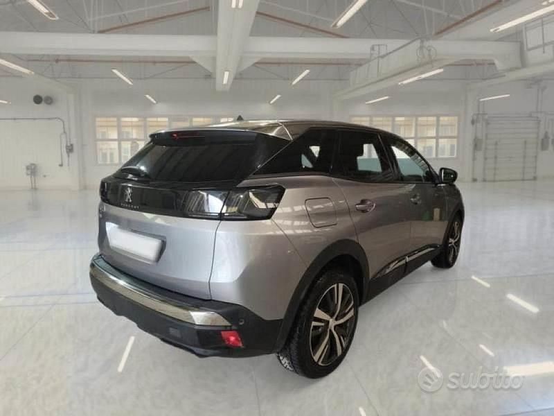 Usata Peugeot 3008 Allure 131 CV (96 kW) 2021 Grigio SUV