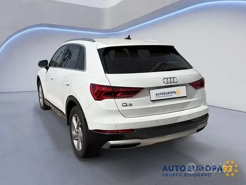 Usata Audi Q3 Advanced 150 CV (110 kW) 2023 Bianco SUV