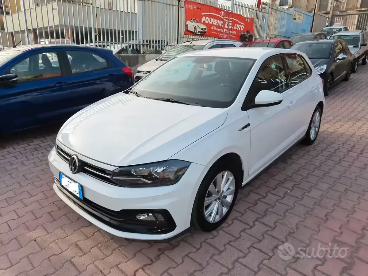 Usata VW Polo R-line 95 CV (69 kW) 2019 Bianco Utilitaria