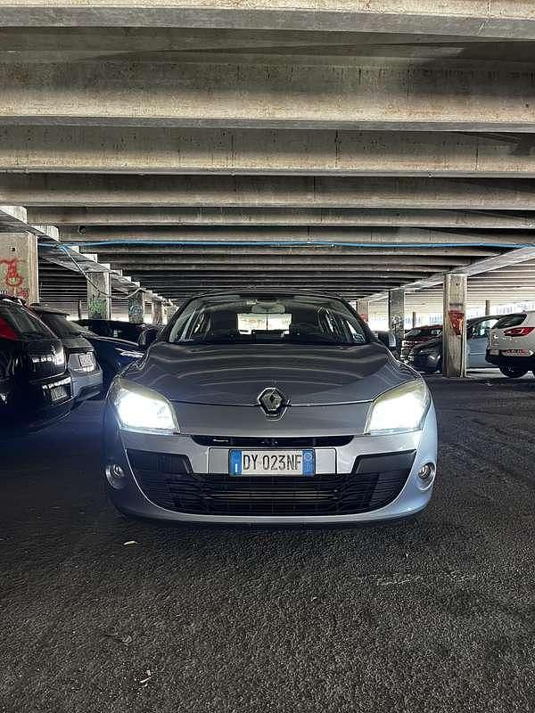 Usata Renault Mégane Dynamique 110 CV (80 kW) 2009 Berlina