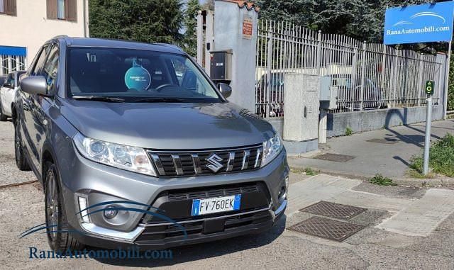 Usata Suzuki Vitara 111 CV (81 kW) 2019 Grigio SUV