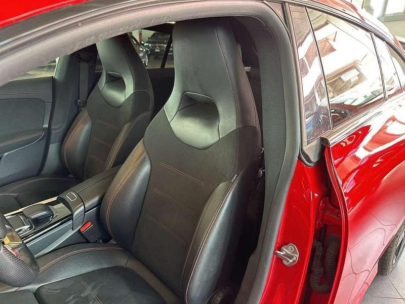 Usata Mercedes CLA200 Shooting Brake Executive 150 CV (110 kW) 2019 Rosso Station wagon