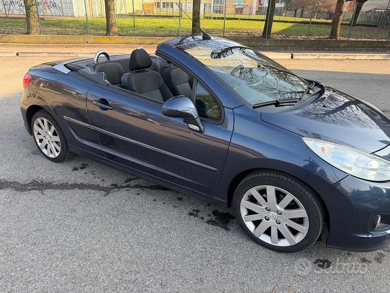 Usata Peugeot 207 CC Allure 120 CV (88 kW) 2013 Grigio Cabrio