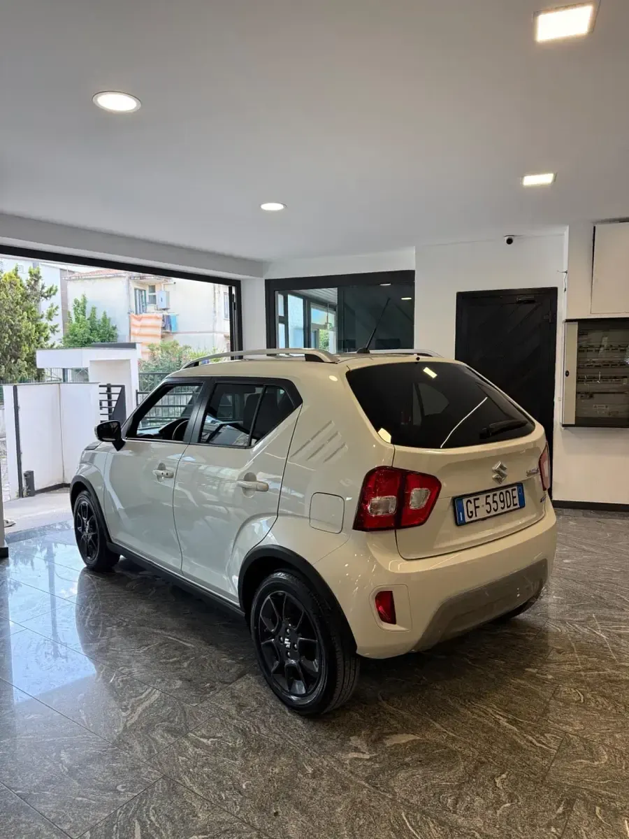 Usata Suzuki Ignis 82 CV (60 kW) 2021 Bianco SUV