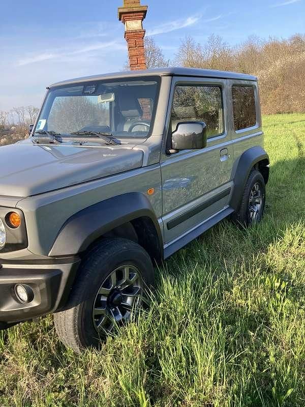 Usata Suzuki Jimny 102 CV (75 kW) 2020 Grigio SUV