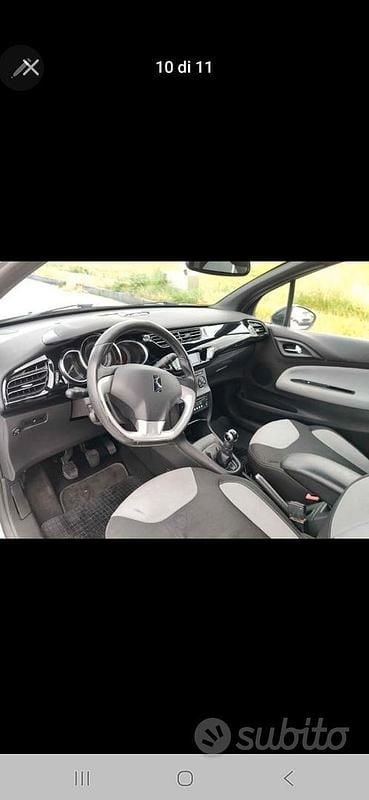 Usata Citroën DS3 95 CV (69 kW) 2012 Bianco Utilitaria