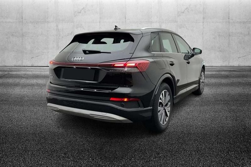 Usata Audi Q4 e-tron Advanced 69 kW (95 CV) 2023 Nero SUV