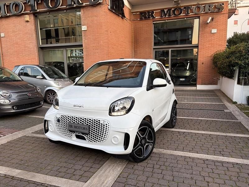 Usata Smart ForTwo Electric Drive Prime 40 kW (55 CV) 2020 Bianco Cabrio