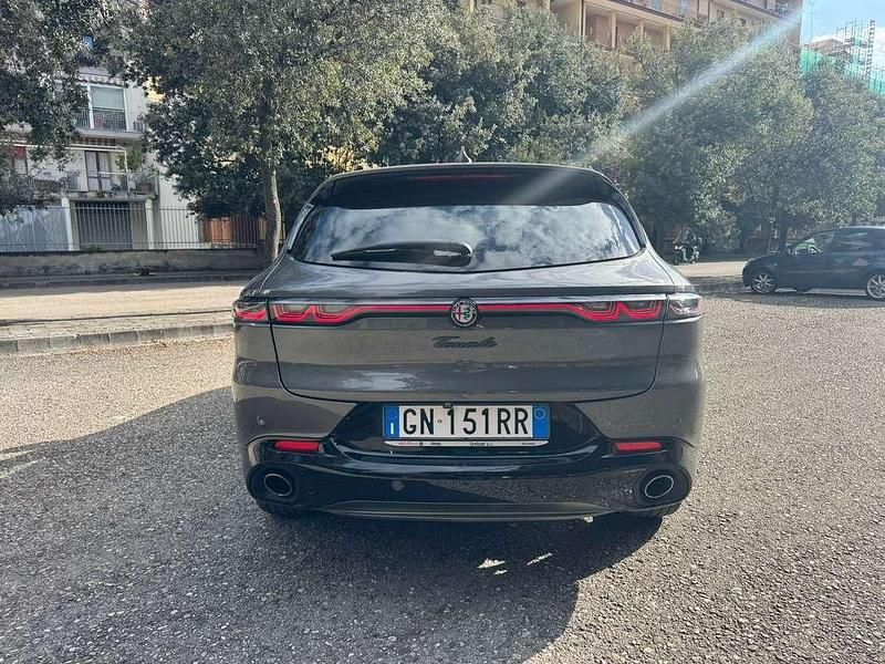 Usata Alfa Romeo Tonale Edizione Speciale 179 CV (131 kW) 2023 Verde SUV