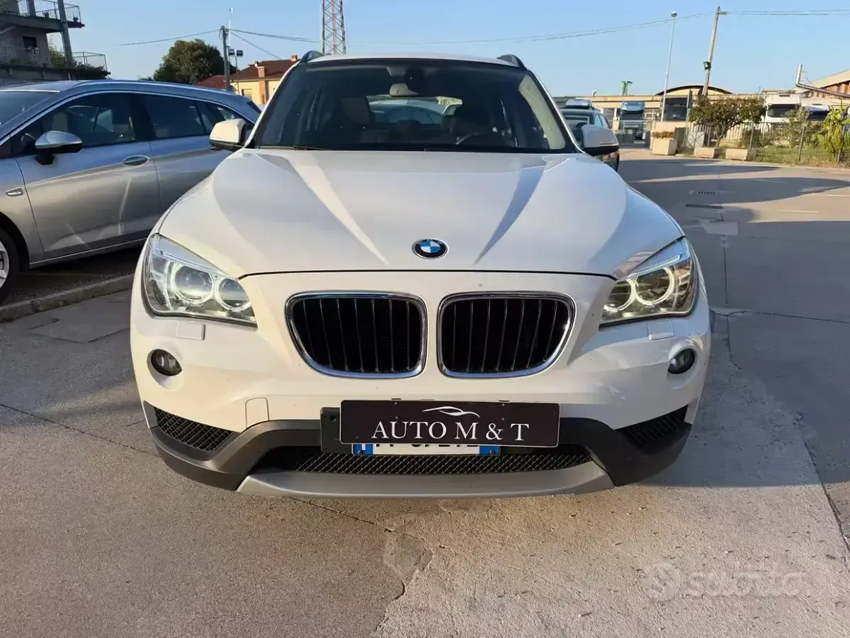 Usata BMW X1 Efficient Dynamics 143 CV (105 kW) 2013 Bianco SUV