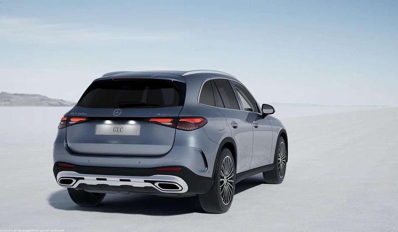 Nuova Mercedes GLC220 Advanced 197 CV (144 kW) 2026 Argento SUV