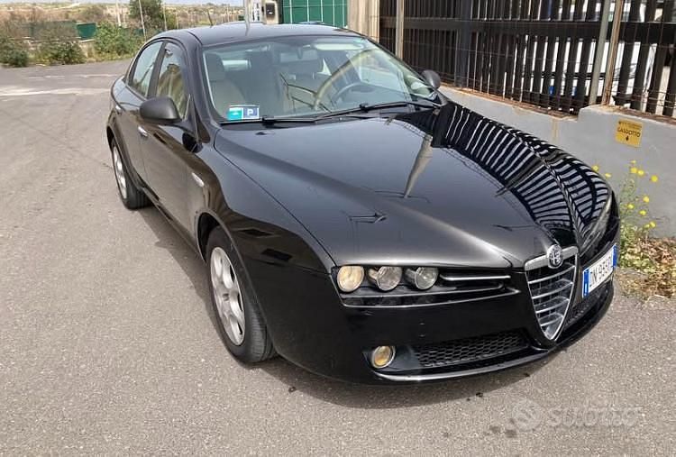 Nero Usata 2008 Alfa Romeo 159 Progression Tre volumi | 4000 € (Molto cara) - Immagine 1/4