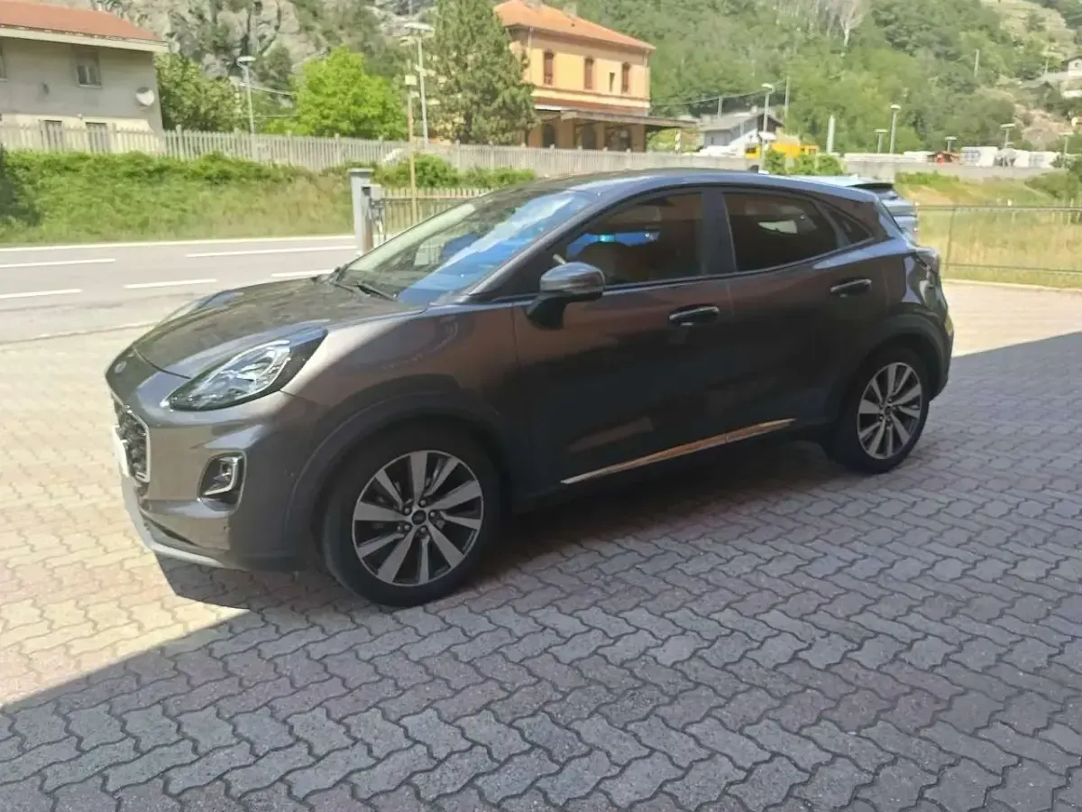 Usata Ford Puma Titanium X 125 CV (91 kW) 2022 Grigio SUV
