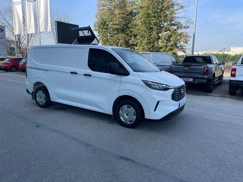 Frozen white Usata 2024 Ford Transit Custom Trend Furgone | 28.000 € (Buon prezzo) - Immagine 1/4
