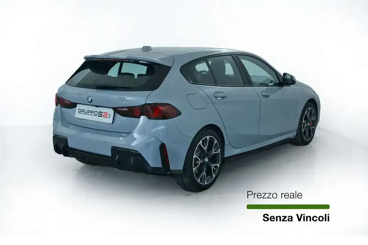 Usata BMW 118 M Sport 150 CV (110 kW) 2025 Grigio Utilitaria