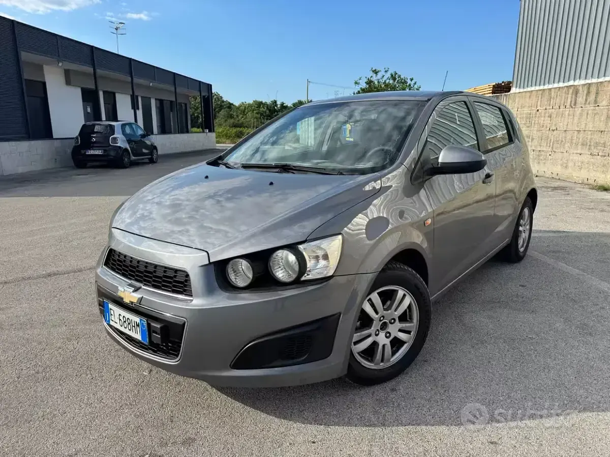 Usata Chevrolet Aveo LTZ 86 CV (63 kW) 2012 Grigio Utilitaria