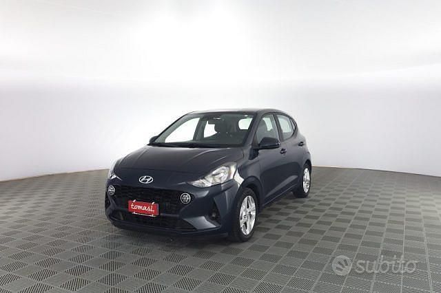Usata Hyundai i10 67 CV (49 kW) 2021 Grigio Utilitaria