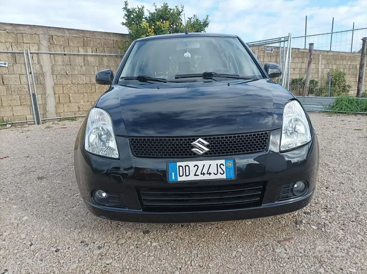 Usata Suzuki Swift GLX 92 CV (67 kW) 2007 Nero Utilitaria