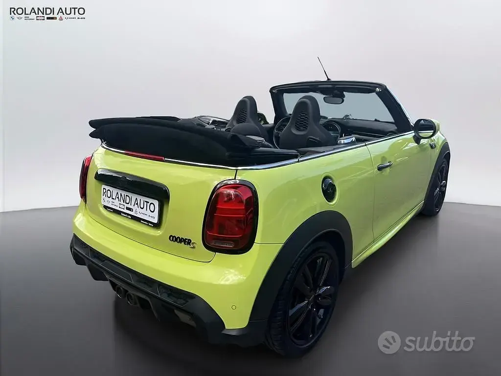 Usata Mini Cooper S Cabriolet 178 CV (130 kW) 2023 Giallo Cabrio