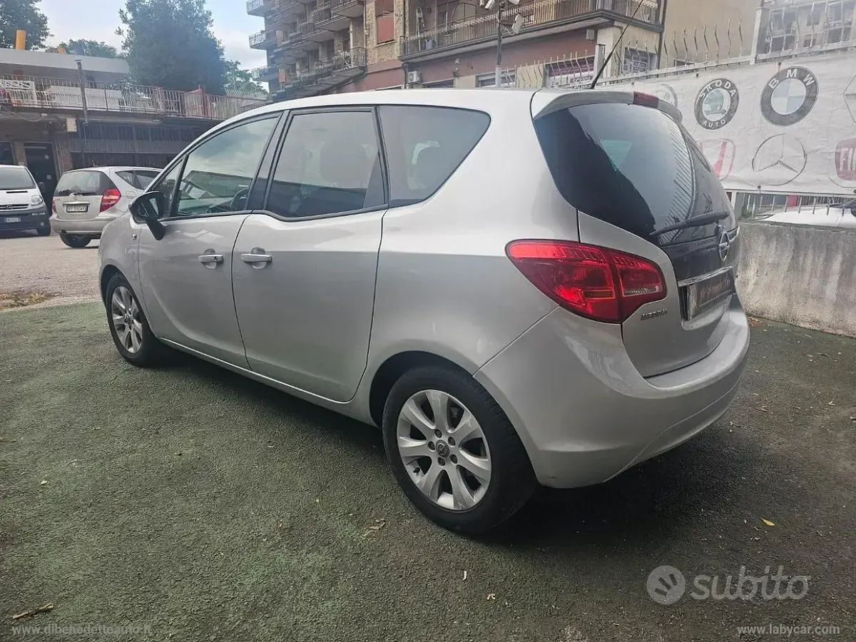 Usata Opel Meriva Cosmo 95 CV (69 kW) 2012 Monovolume