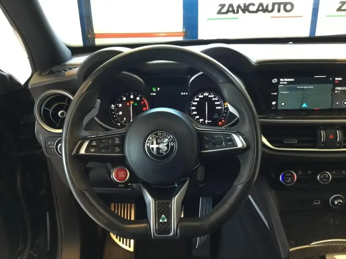 Usata Alfa Romeo Stelvio Quadrifoglio 510 CV (375 kW) 2022 Nero SUV