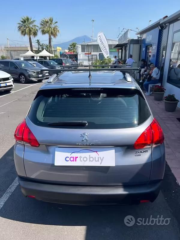 Usata Peugeot 2008 Active 82 CV (60 kW) 2015 Grigio SUV