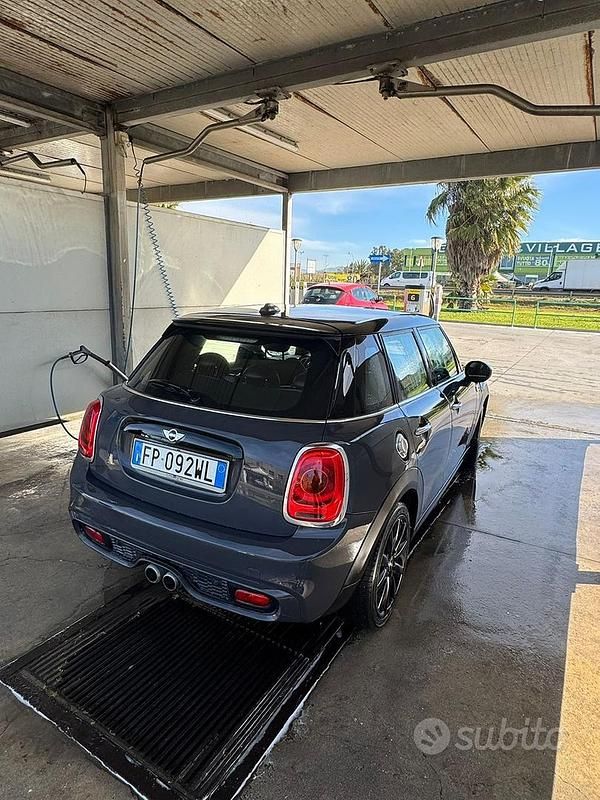 Usata Mini Cooper SD 170 CV (125 kW) 2018 Grigio Utilitaria