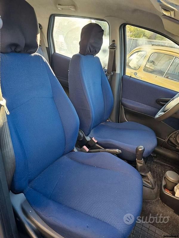Gebraucht Fiat Punto Dynamic 69 PS (50 kW) 2004 Blau Kleinwagen
