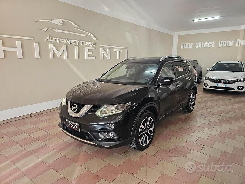 Usata Nissan X-Trail N-Connecta 131 CV (96 kW) 2017 Nero SUV
