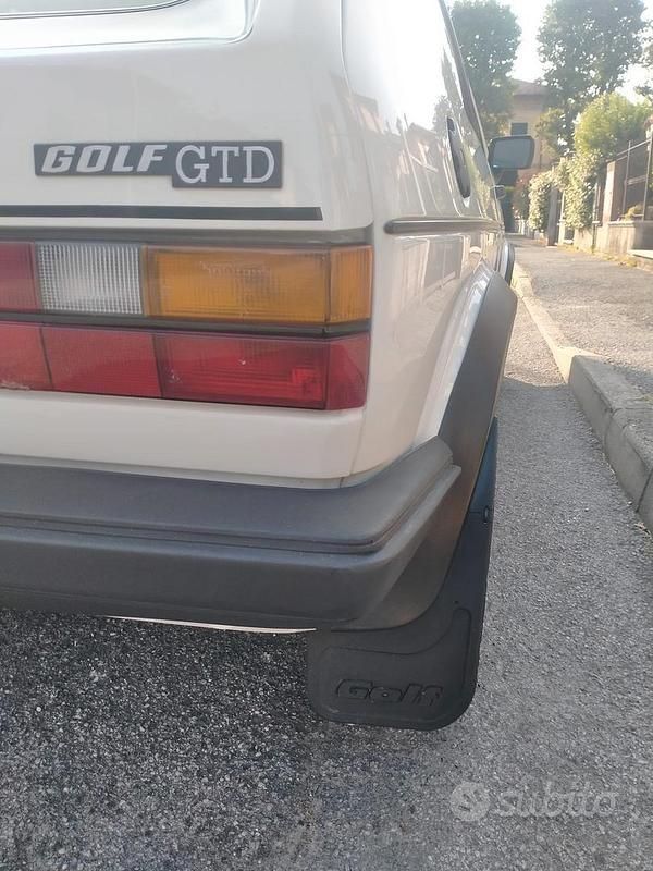 Usata VW Golf I GTD 70 CV (51 kW) 1982 Bianco Utilitaria
