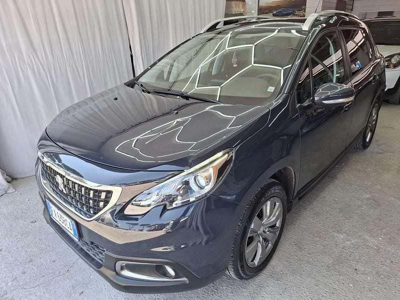 Usata Peugeot 2008 Active 102 CV (75 kW) 2019 Other SUV