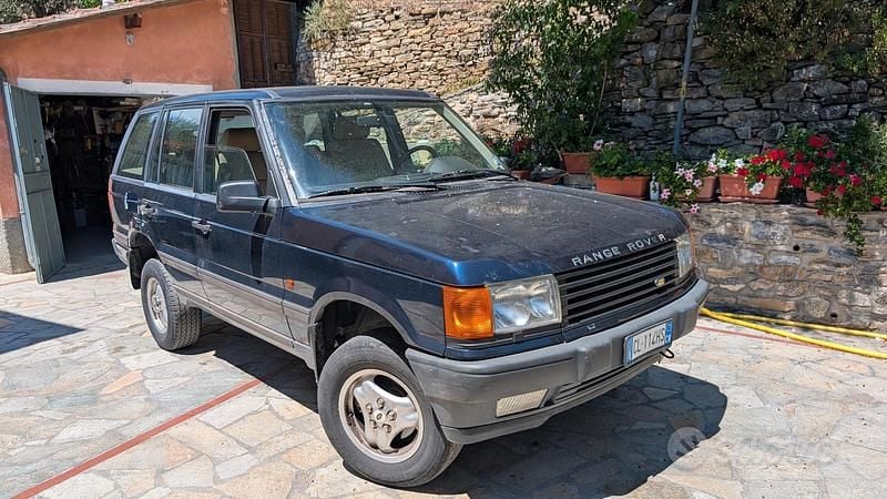 Usata Land Rover Range Rover 113 CV (83 kW) 1999 Blu SUV