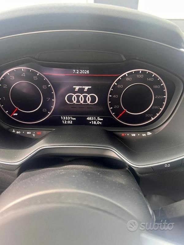 Begagnad Audi TT Ambiente 245 HK (180 kW) 2022 Svart Sportkupé